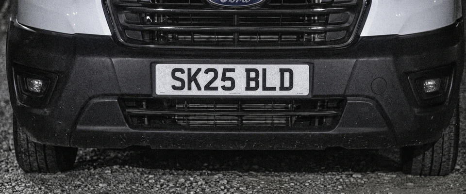 Number plate SK25 BLD captured by a front-facing number-plate camera.